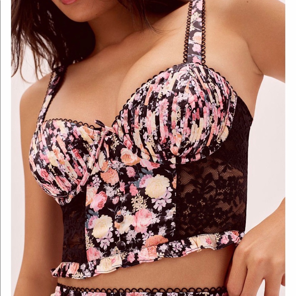 🚨SOLD: For Love and Lemons Gardenia Long Line Bra